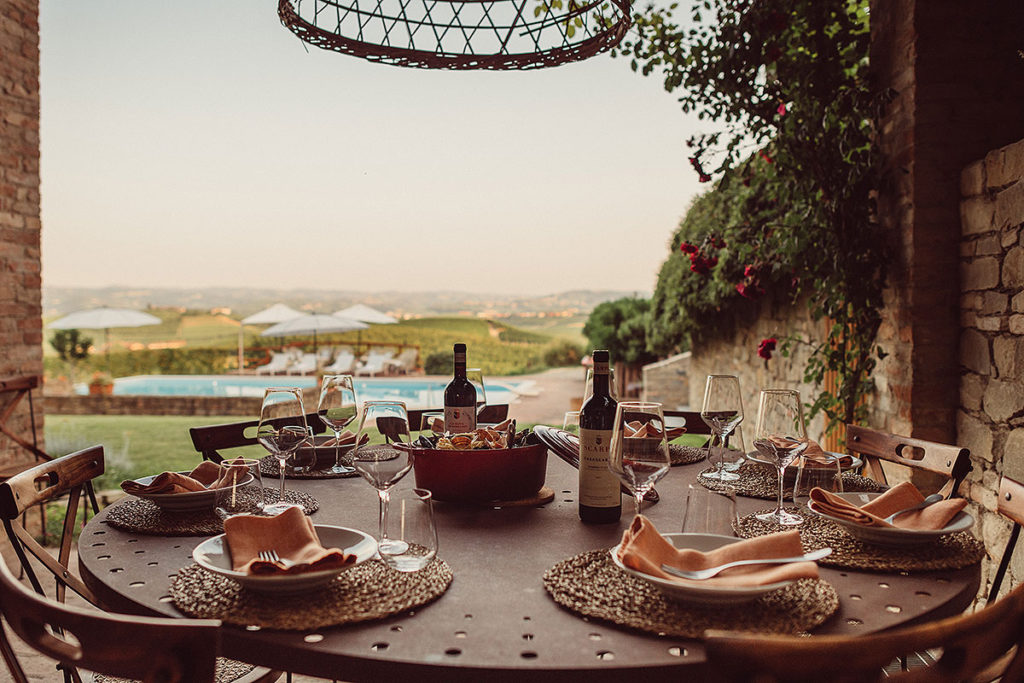 Outdoor_Dining_Piedmont_Villas